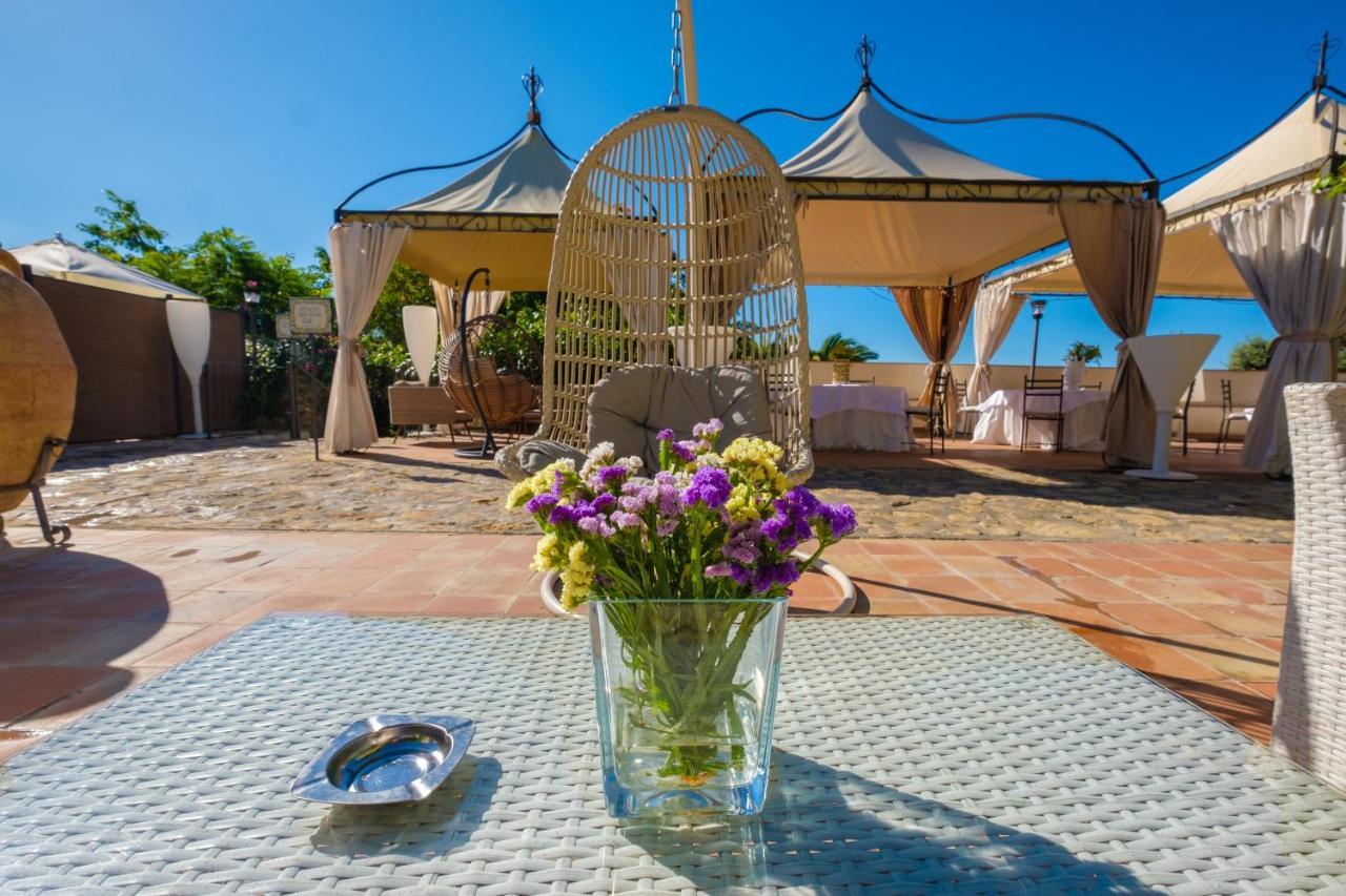 Agriturismo Vecchia Masseria Charme&Relax Сан-Микеле-ди-Ганцария Экстерьер фото