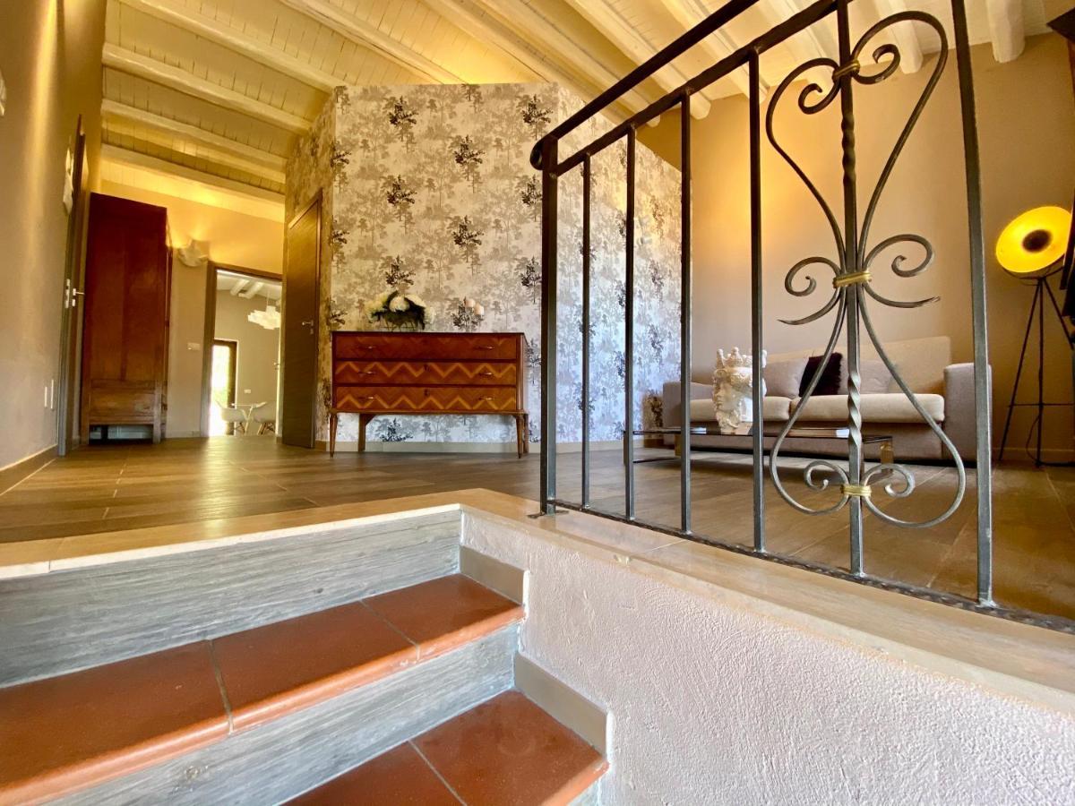 Agriturismo Vecchia Masseria Charme&Relax Сан-Микеле-ди-Ганцария Экстерьер фото